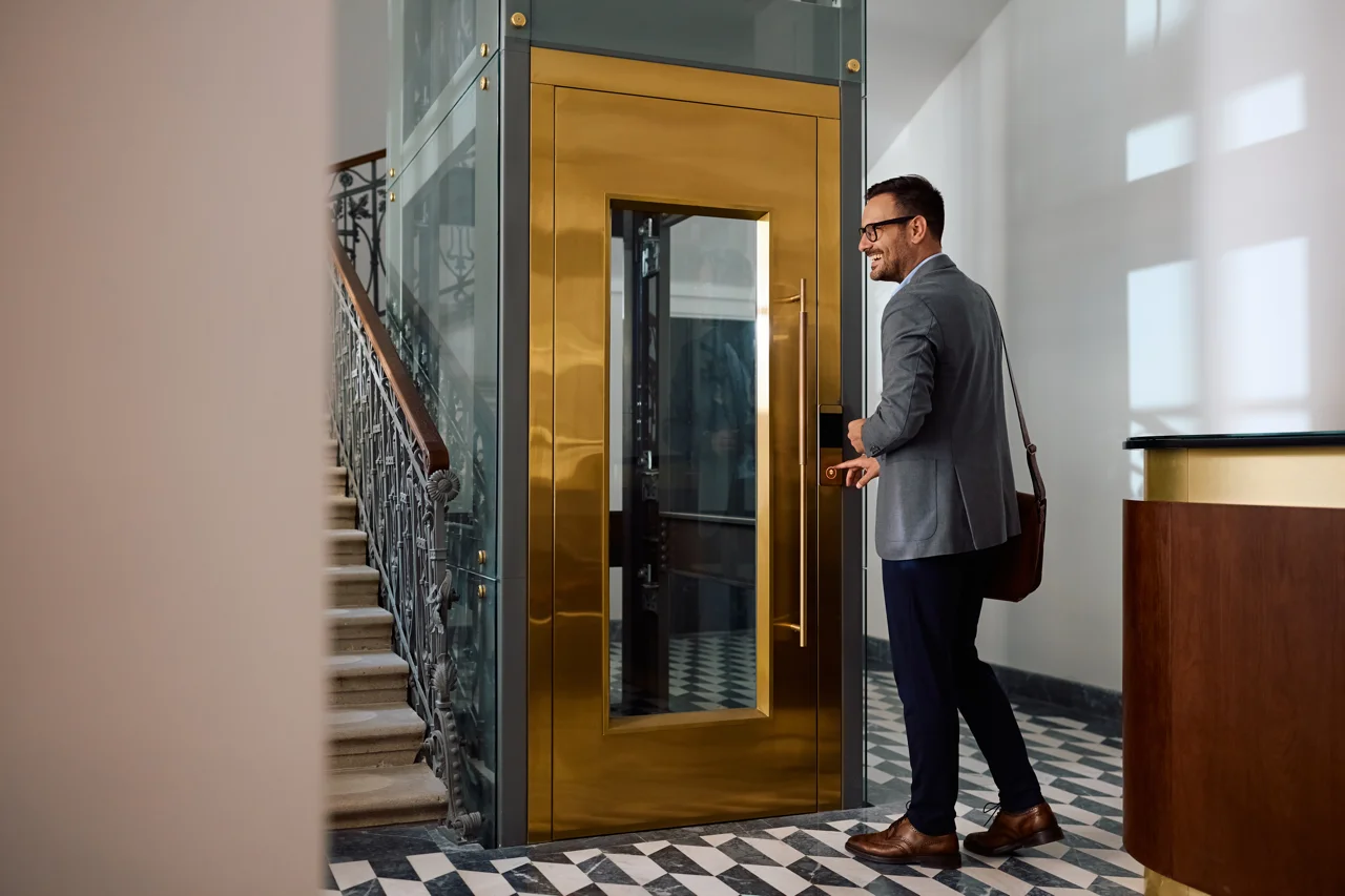 Home-elevator