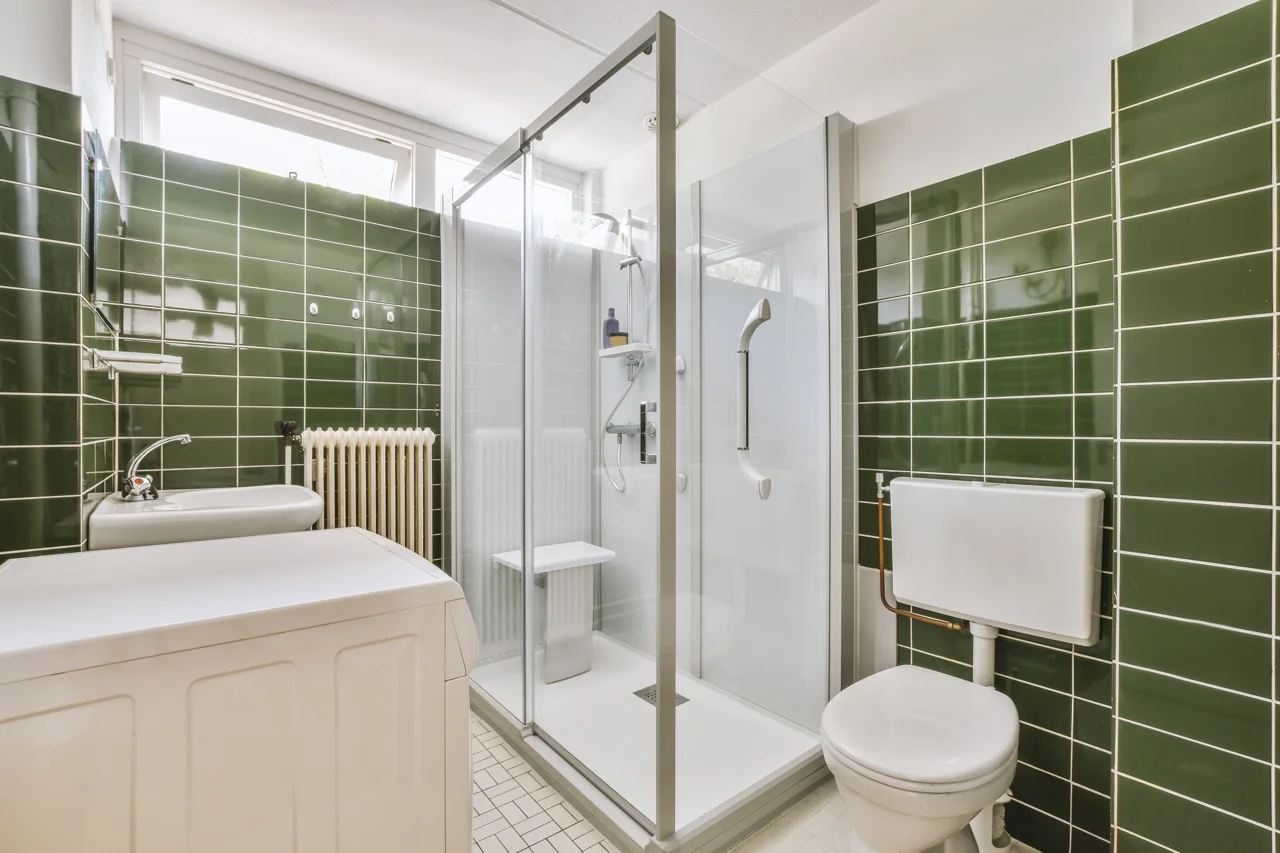 small-walk-in-shower
