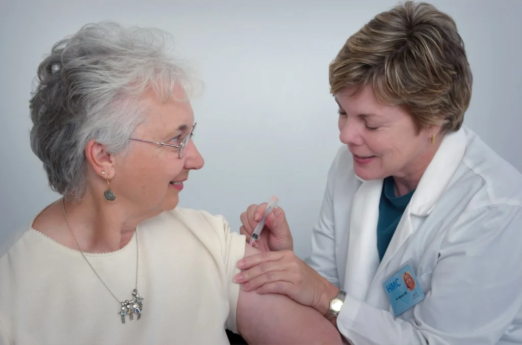 Here’s another reason for seniors to be vaccinated against shingles