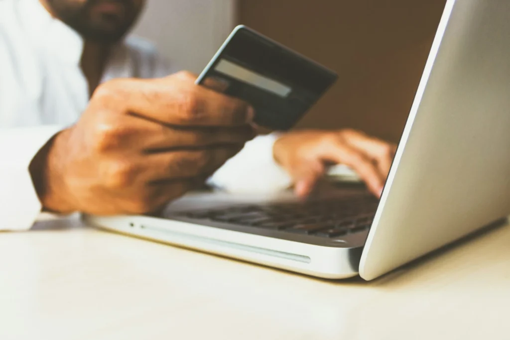Could online pharmacies also save money for retirees?