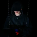 How to avoid the ‘ghost tapping’ scam