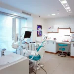 Simple oral health screening tool adapted for older adults