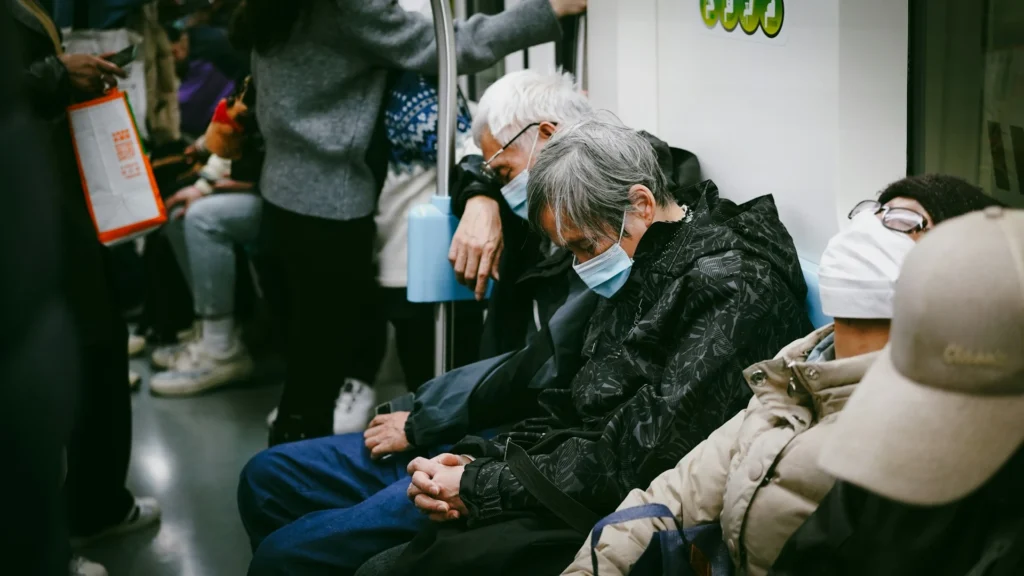 Disrupted daily rhythms may signal higher dementia risk, study finds